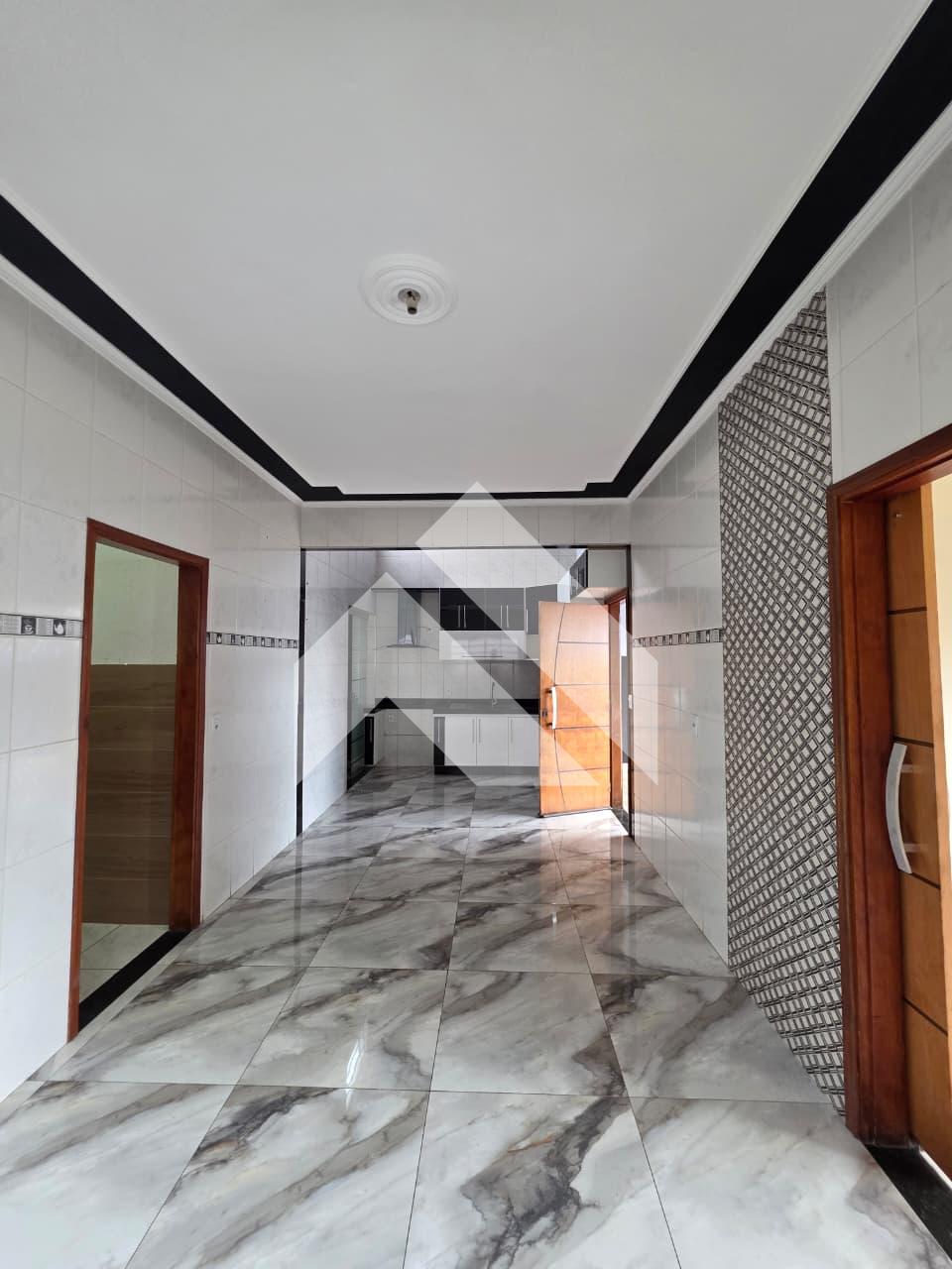 CASA Á VENDA BAIRRO VILA HELENA, SÃO SEBASTIÃO DO PARAÍSO - MG