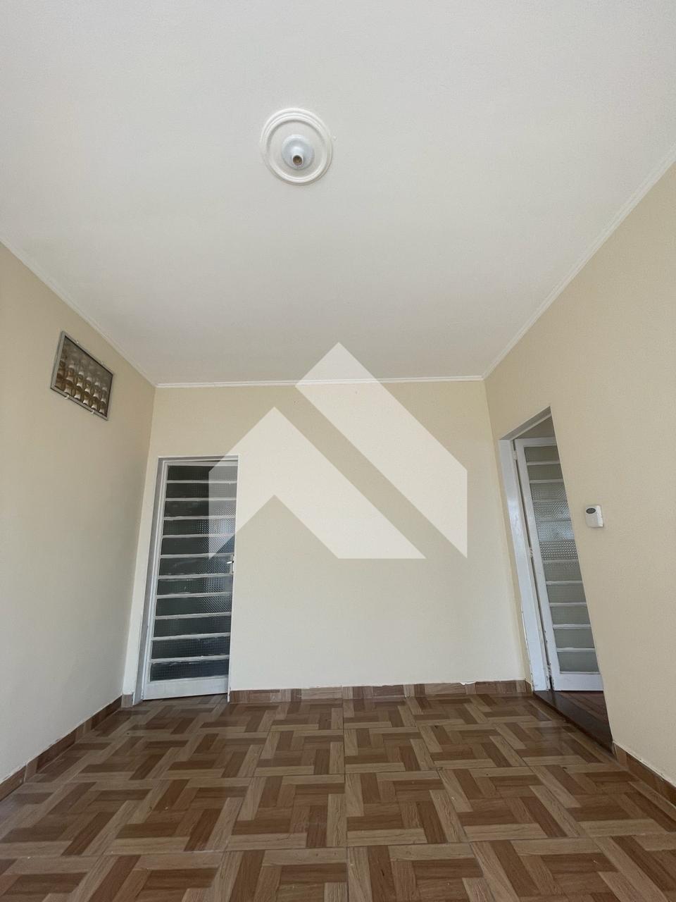 CASA À VENDA BAIRRO VILA SANTA MARIA, SÃO SEBASTIÃO DO PARAÍSO...
