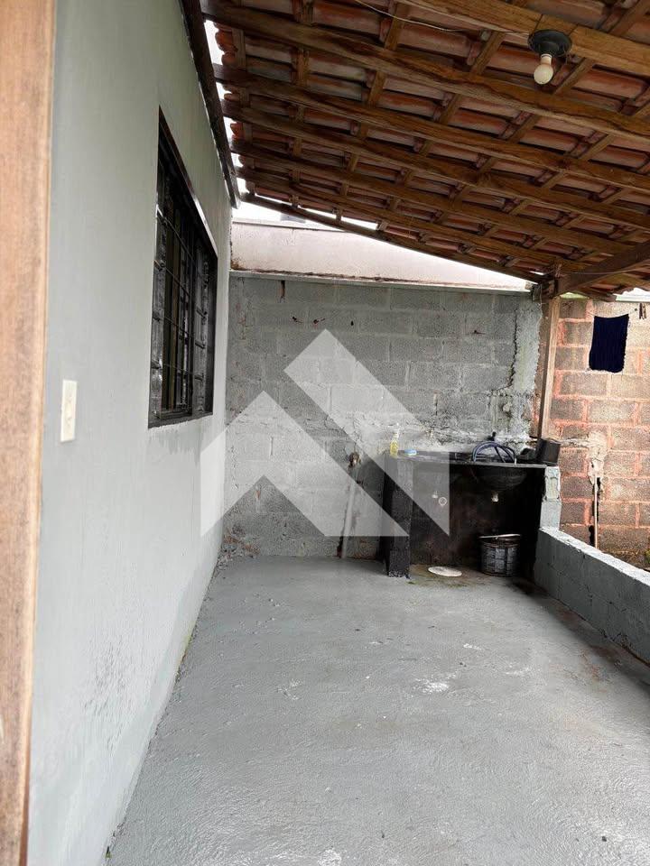 CASA À VENDA BAIRRO CALIFÓRNIA GARDEN, SÃO SEBASTIÃO DO PARAÍS...