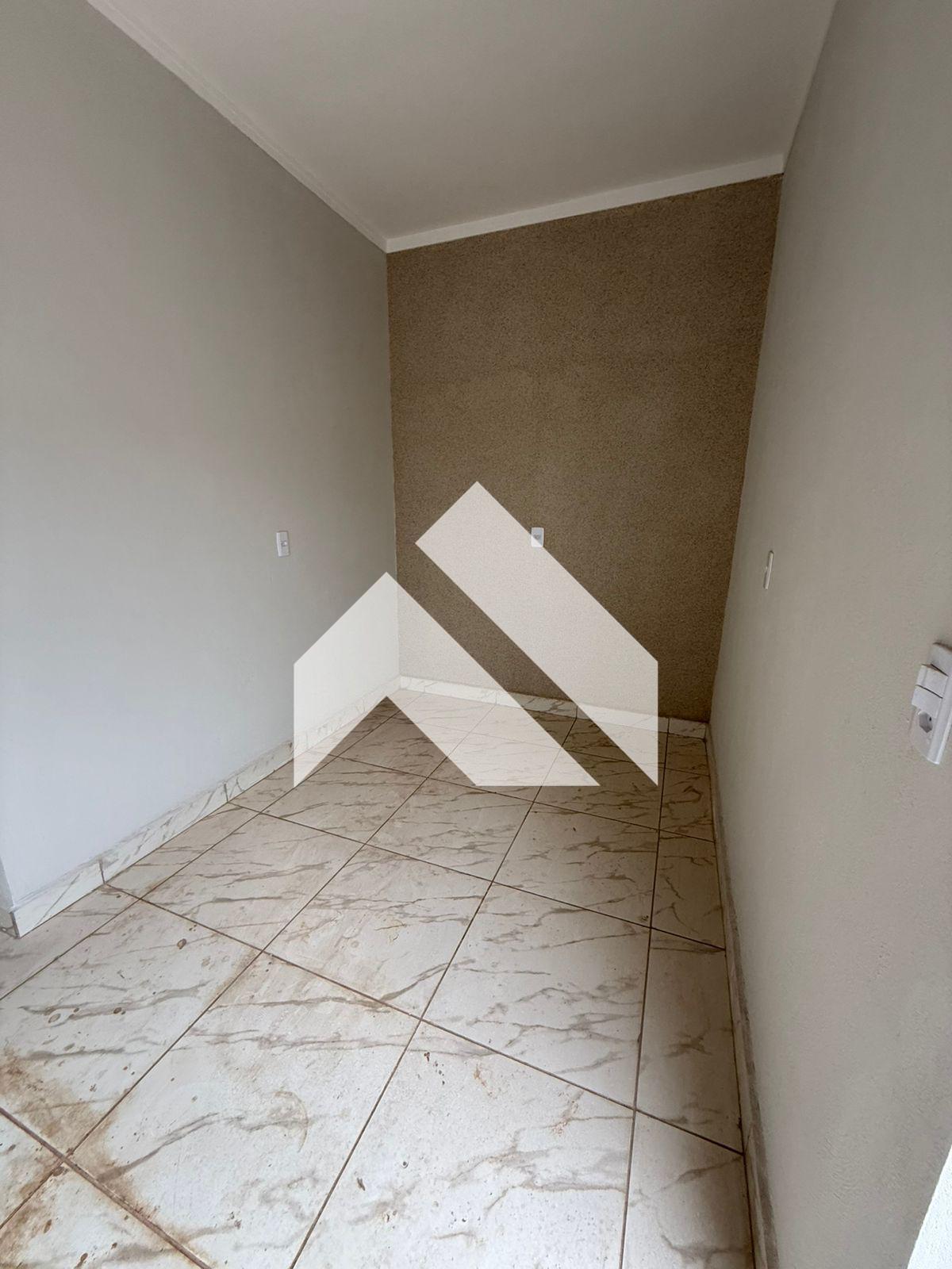 CASA Á VENDA, BAIRRO SÃO JUDAS TADEU, SÃO SEBASTIÃO DO PARAÍSO-MG