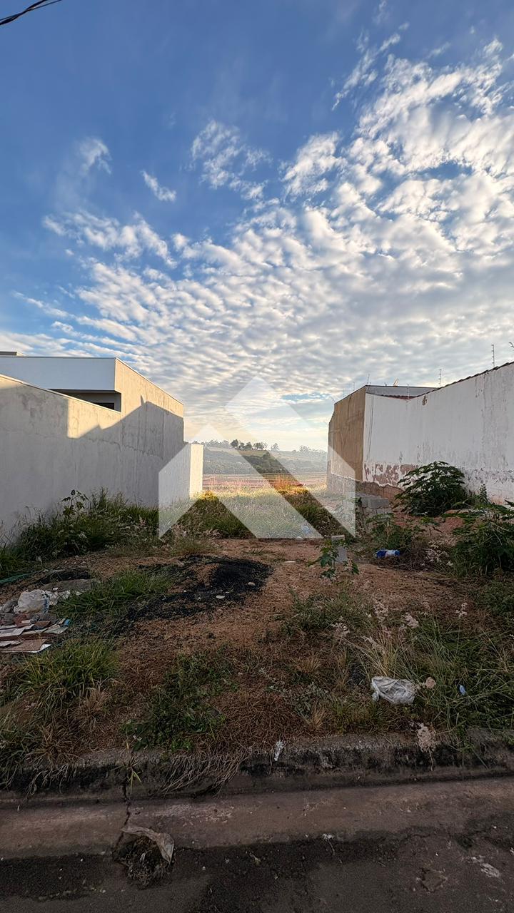LOTE À VENDA BAIRRO CALIFÓRNIA GARDEN, SÃO SEBASTIÃO DO PARAÍS...