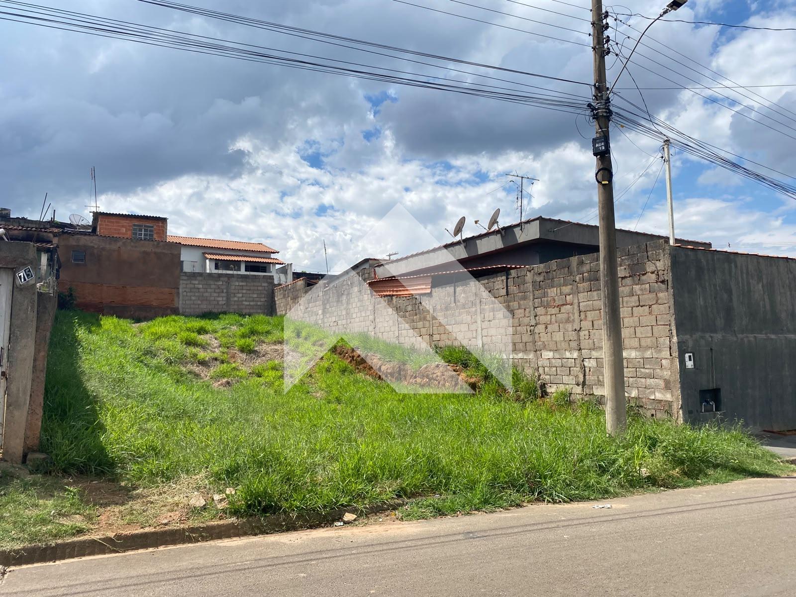 LOTE À VENDA BAIRRO JARDIM ITAMARATI, SÃO SEBASTIÃO DO PARAÍSO...