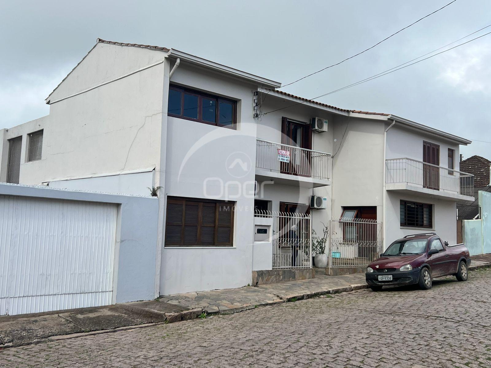 Casa com 8 dormitórios à venda, Centro, CACAPAVA DO SUL - RS