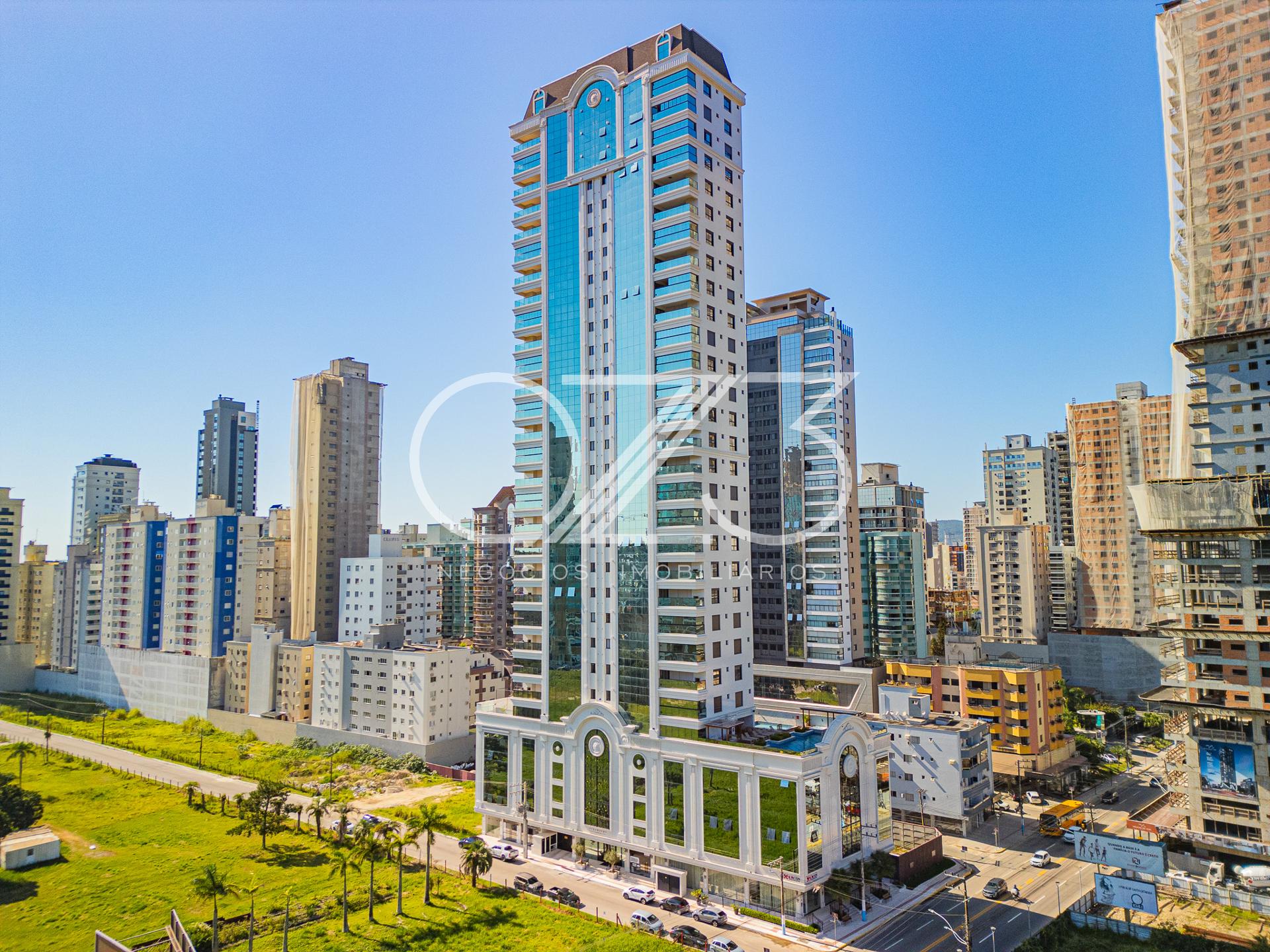 Apartamento à venda, MEIA PRAIA, ITAPEMA - SC