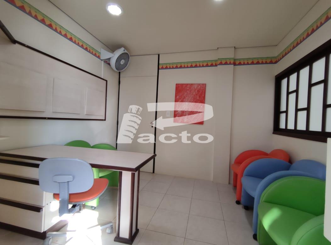 SALA COMERCIAL COM AREA DE 35M²