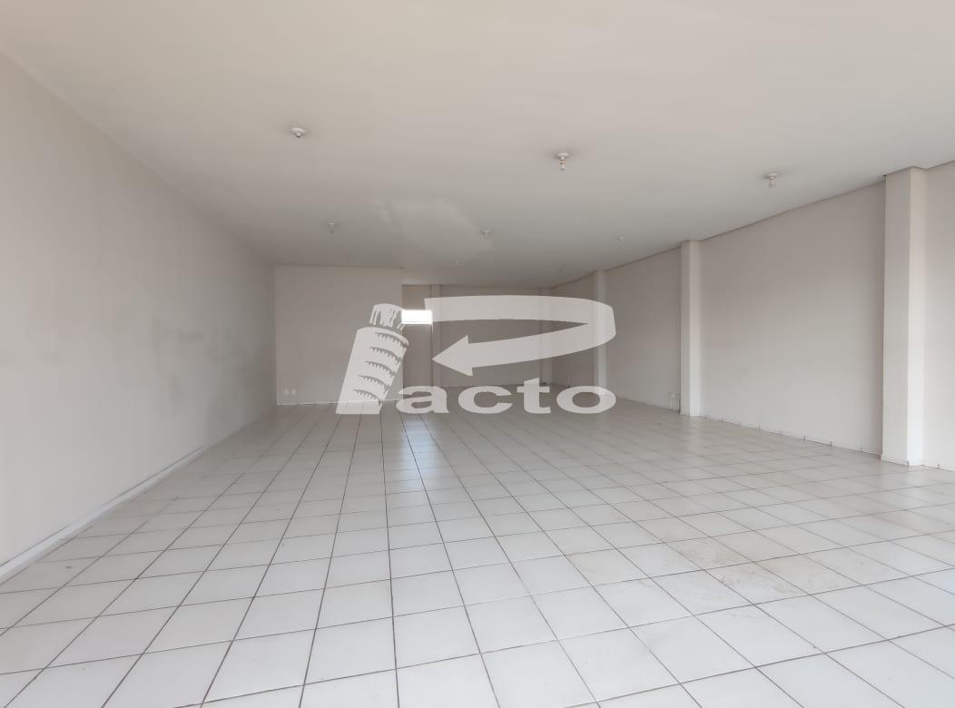 SALA COMERCIAL COM AREA DE 150M 