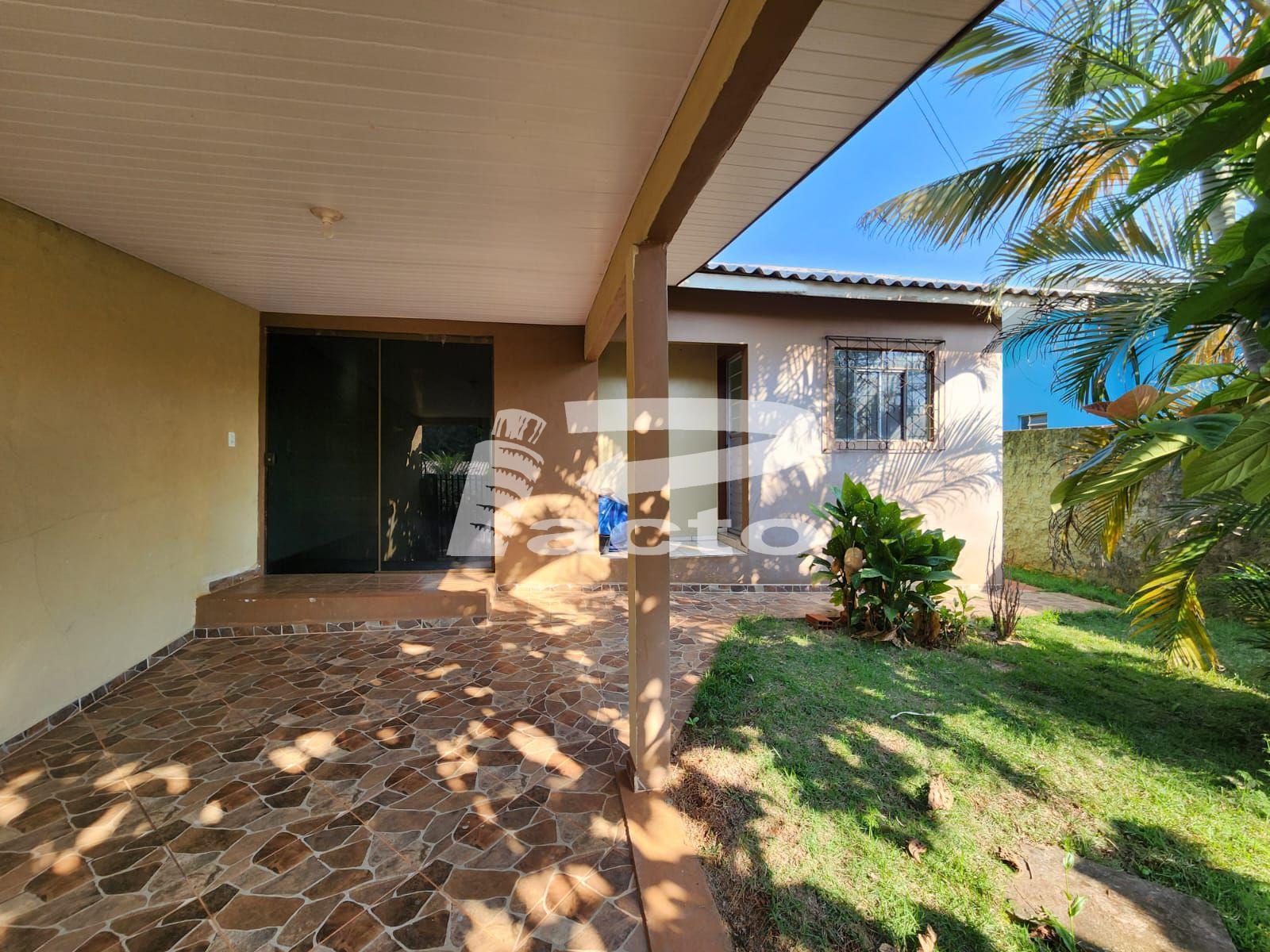 CASA 02 QUARTOS E 01 SUITE