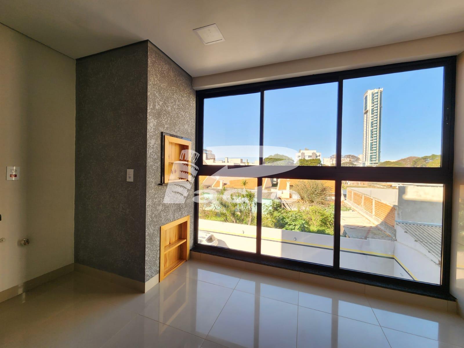 APARTAMENTO COM 02 QUARTOS