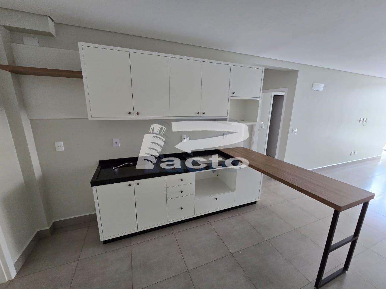 APARTAMENTO 01 QUARTO E 01 SUITE