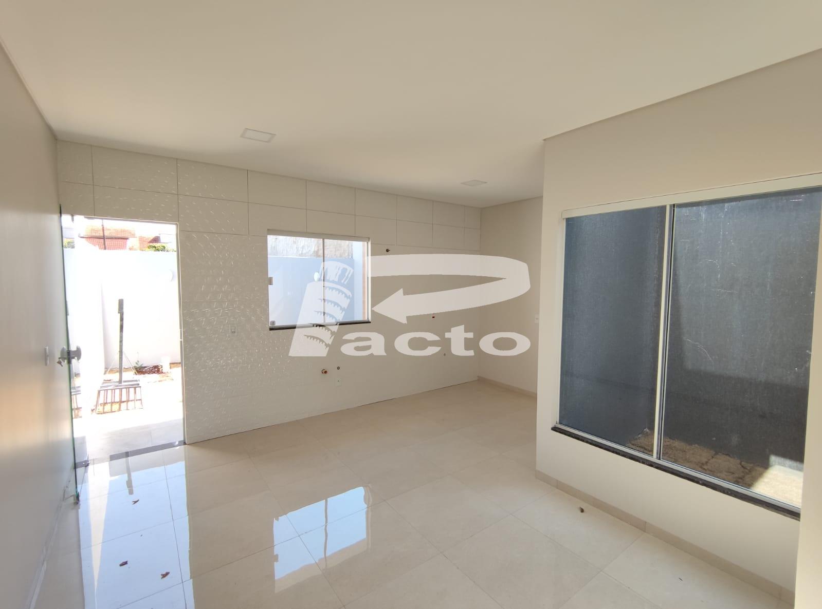 CASA 01 QUARTO E 01 SUITE