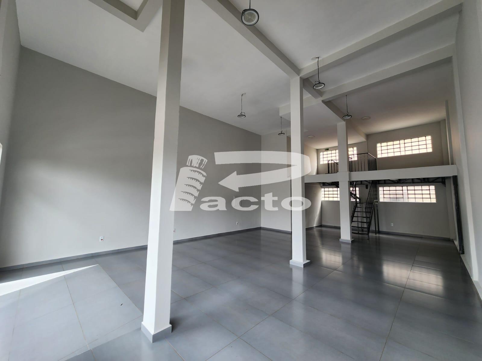 SALA COMERCIAL COM AREA DE 90M