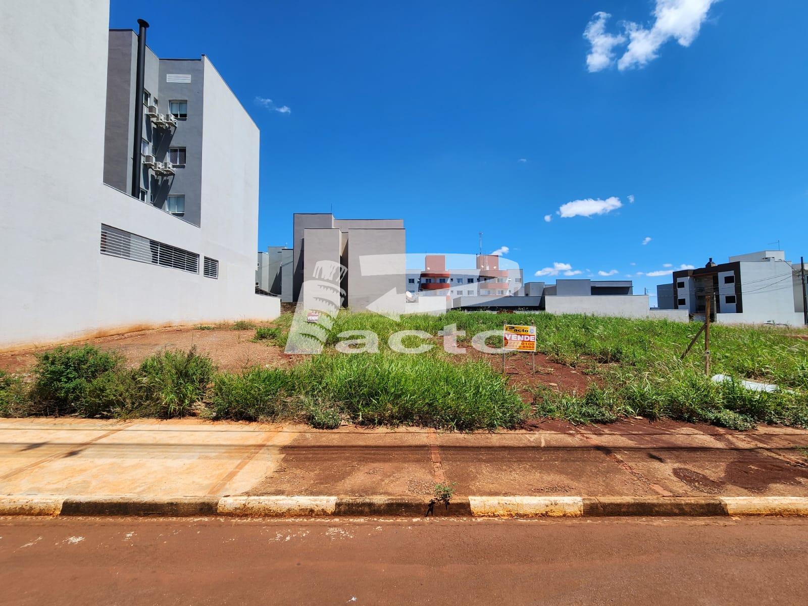 TERRENO COM ÁREA DE 450m