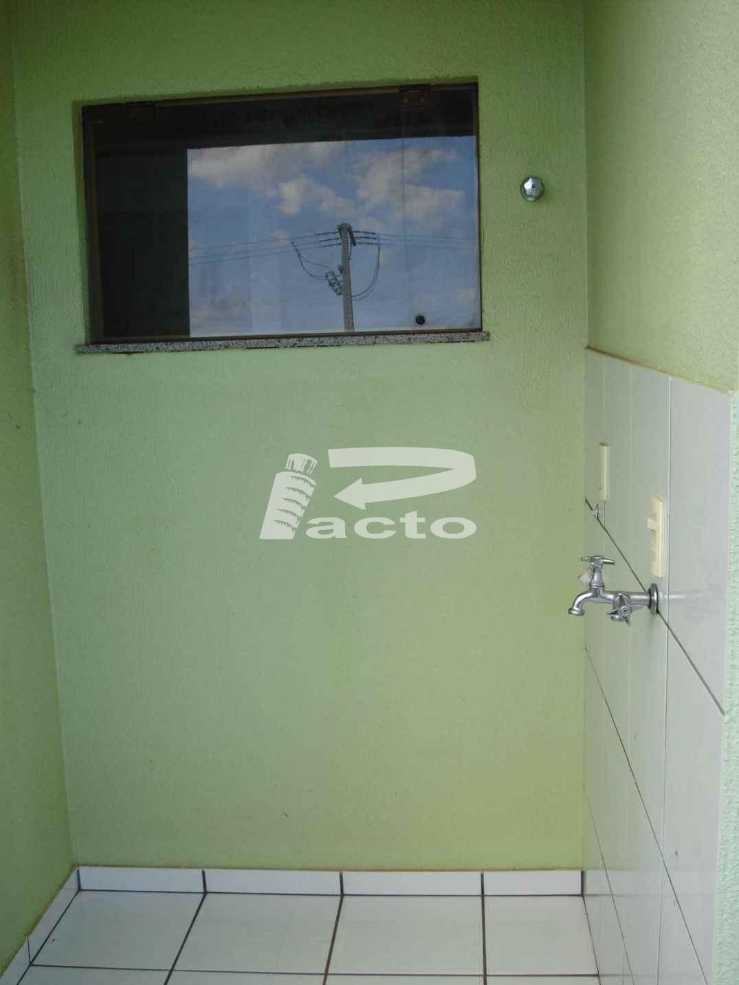 APARTAMENTO 02 QUARTOS