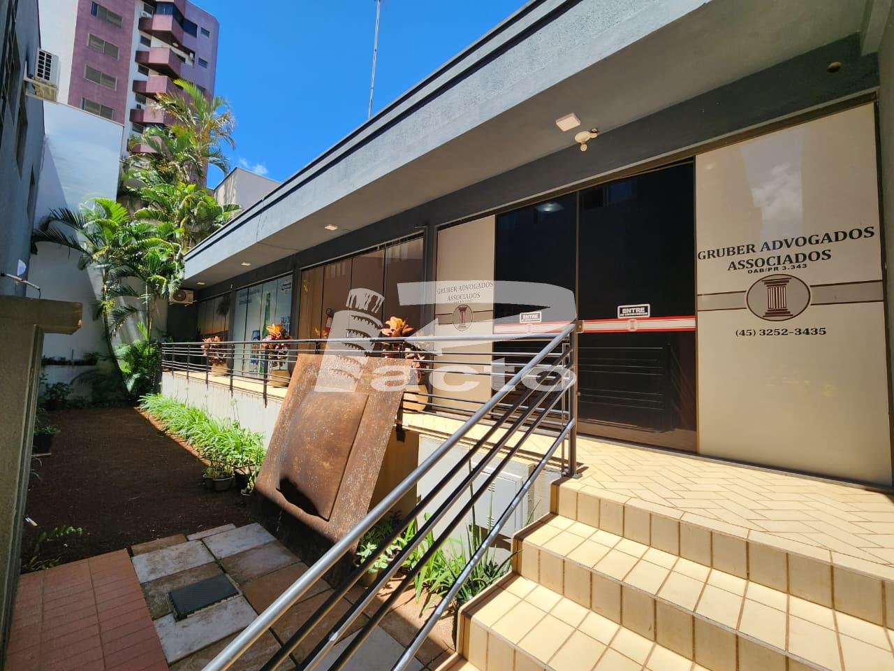 SALA COMERCIAL COM AREA DE 40M