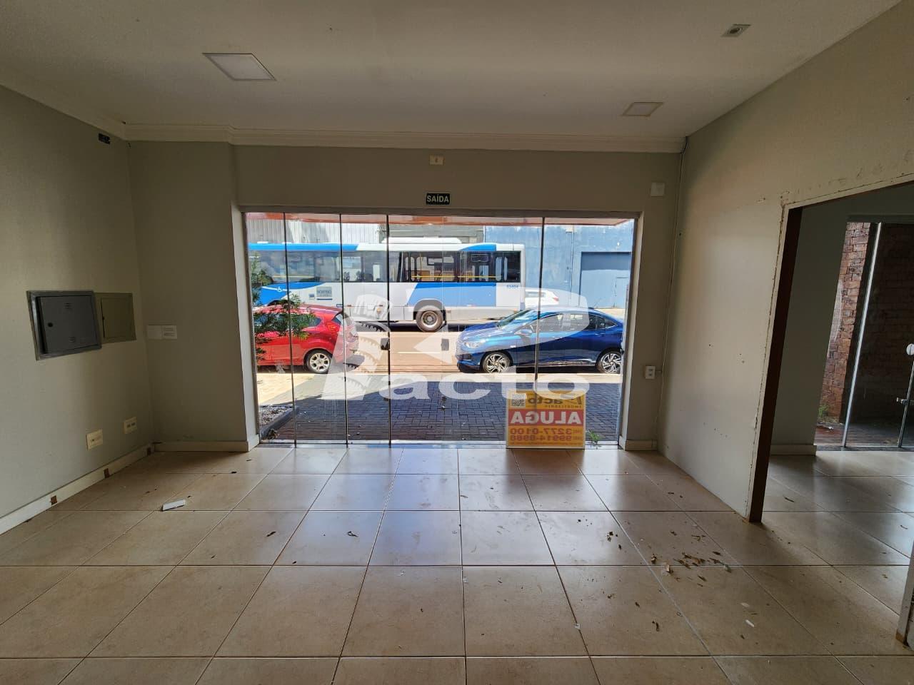 SALA COMERCIAL COM ÁREA DE 60m 