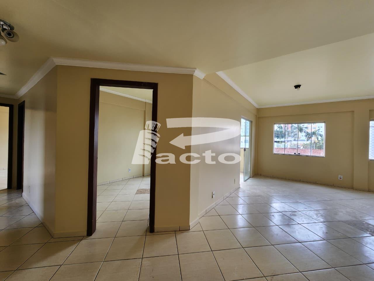 APARTAMENTO COM 02 QUARTOS E 01 SUITE