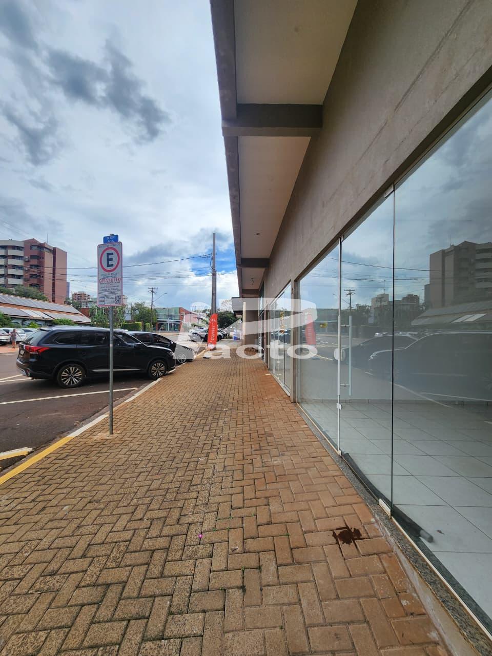 SALA COMERCIAL COM AREA DE 110M