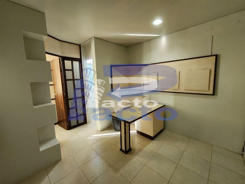 SALA COMERCIAL COM AREA DE 35M²