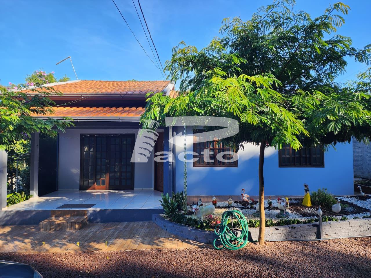 CASA 02 QUARTOS E 01 SUITE