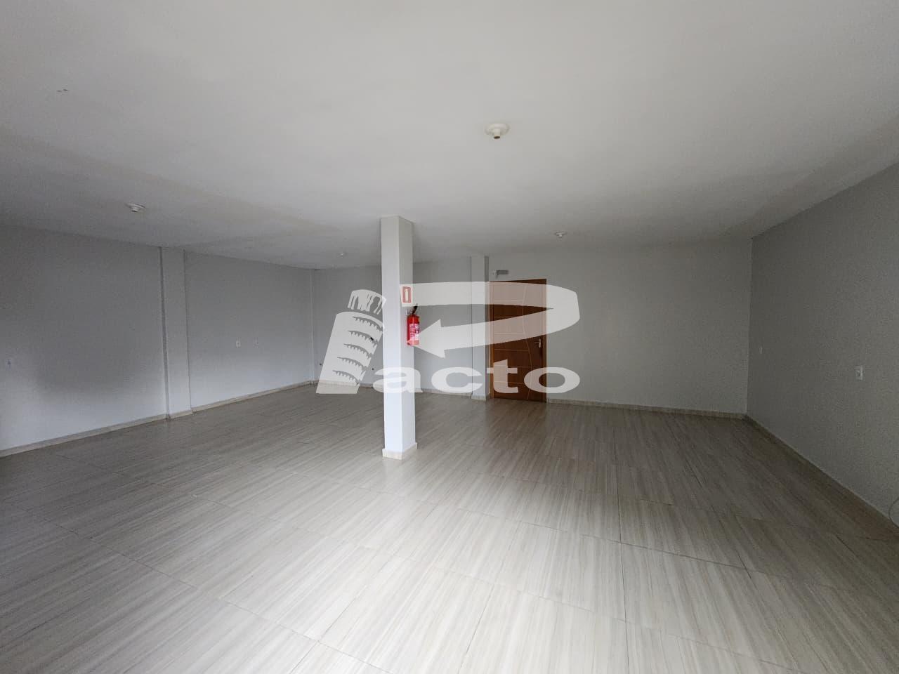 SALA COMERCIAL COM AREA DE 75M