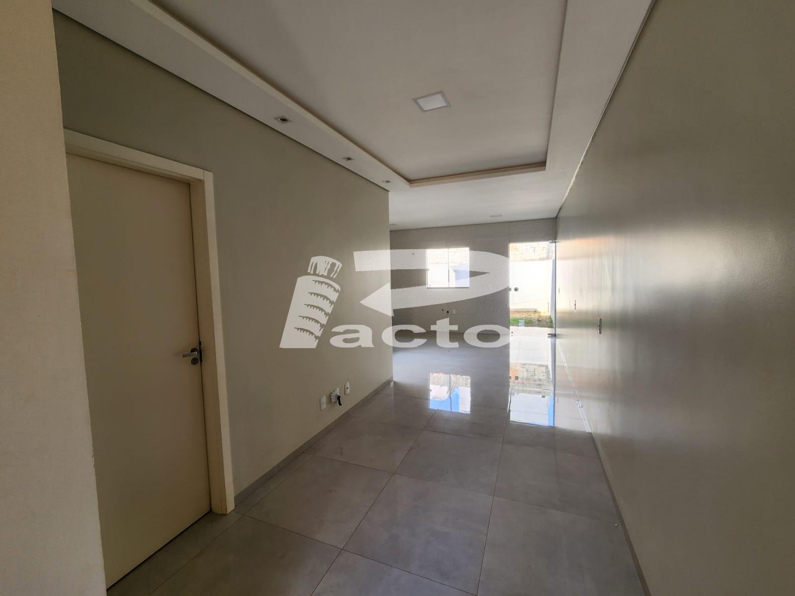 CASA 01 QUARTO E 01 SUITE