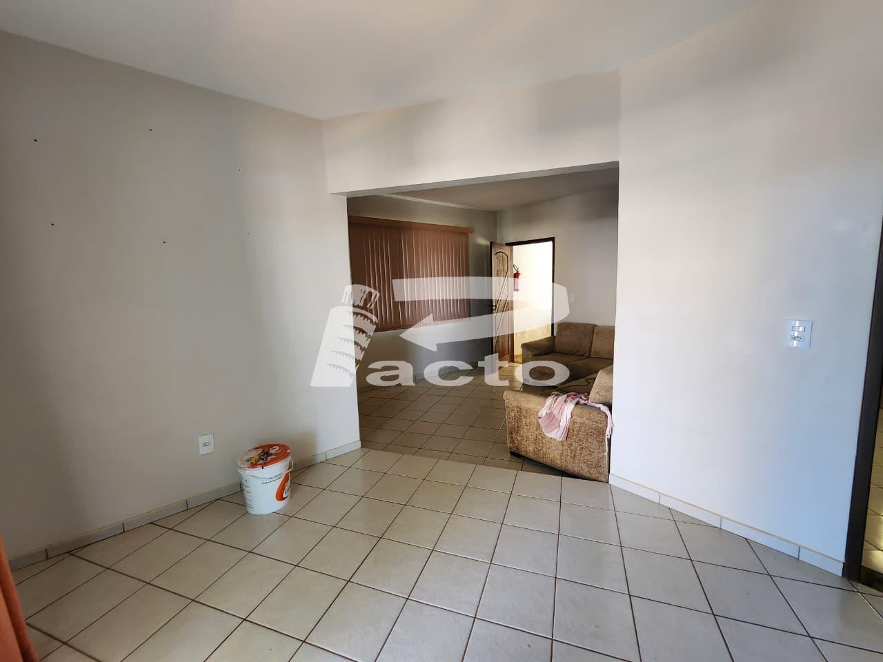 APARTAMENTO 02 QUARTOS E 01 SUITE