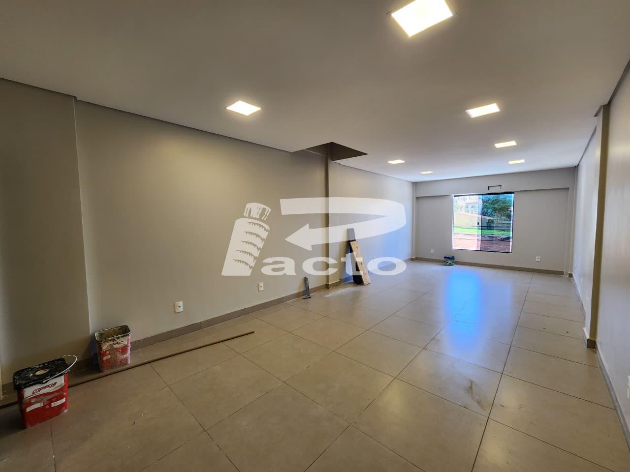 SALAS COMERCIAIS COM AREA DE 55m²