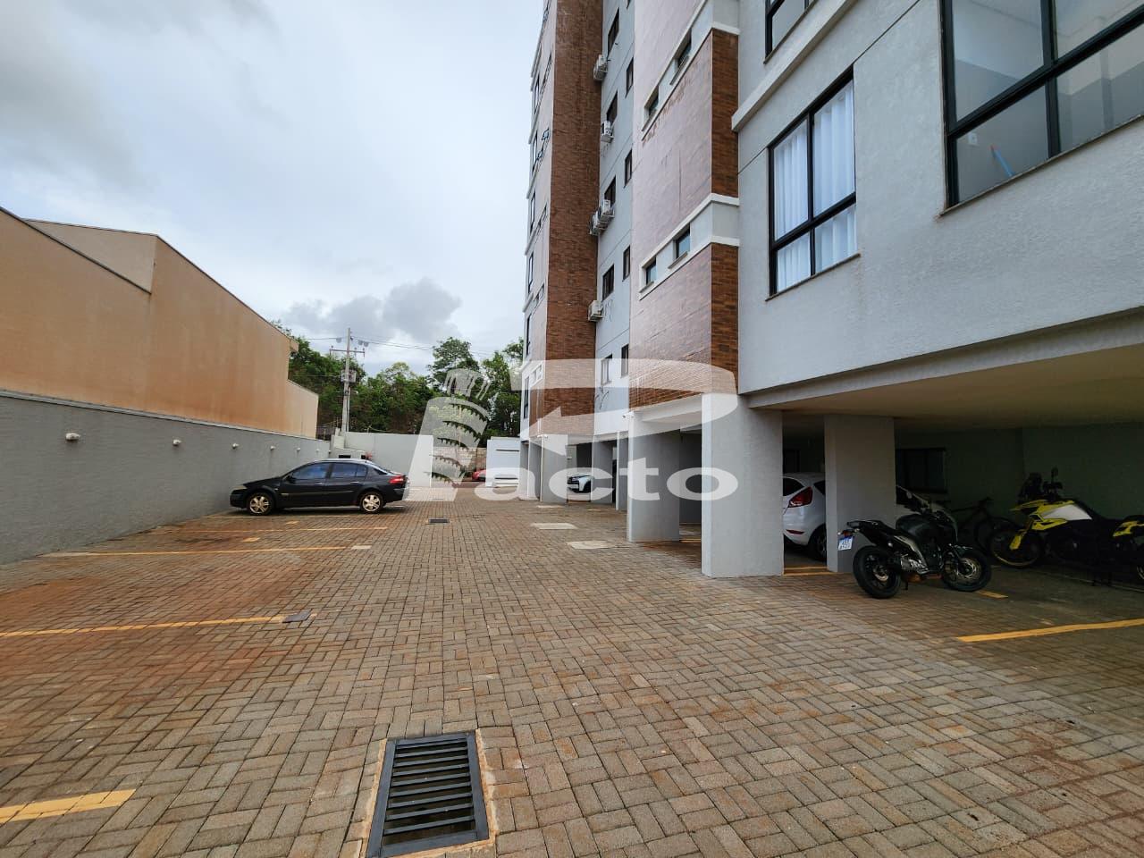 APARTAMENTO 01 QUARTO E 01 SUITE