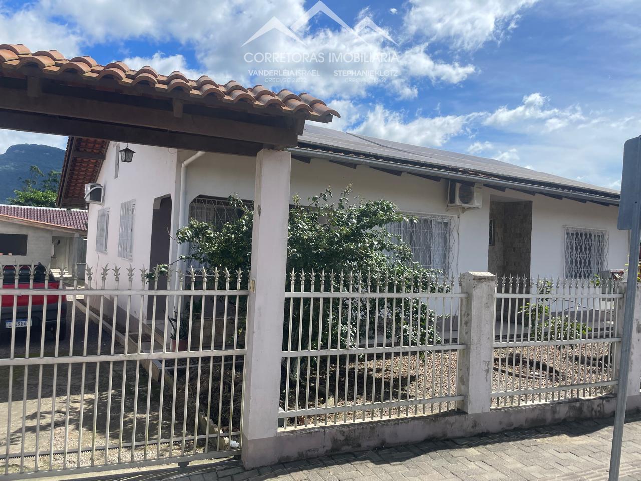 CASA com 3 dormitórios sendo uma suíte à venda, CENTRO, RODEIO...