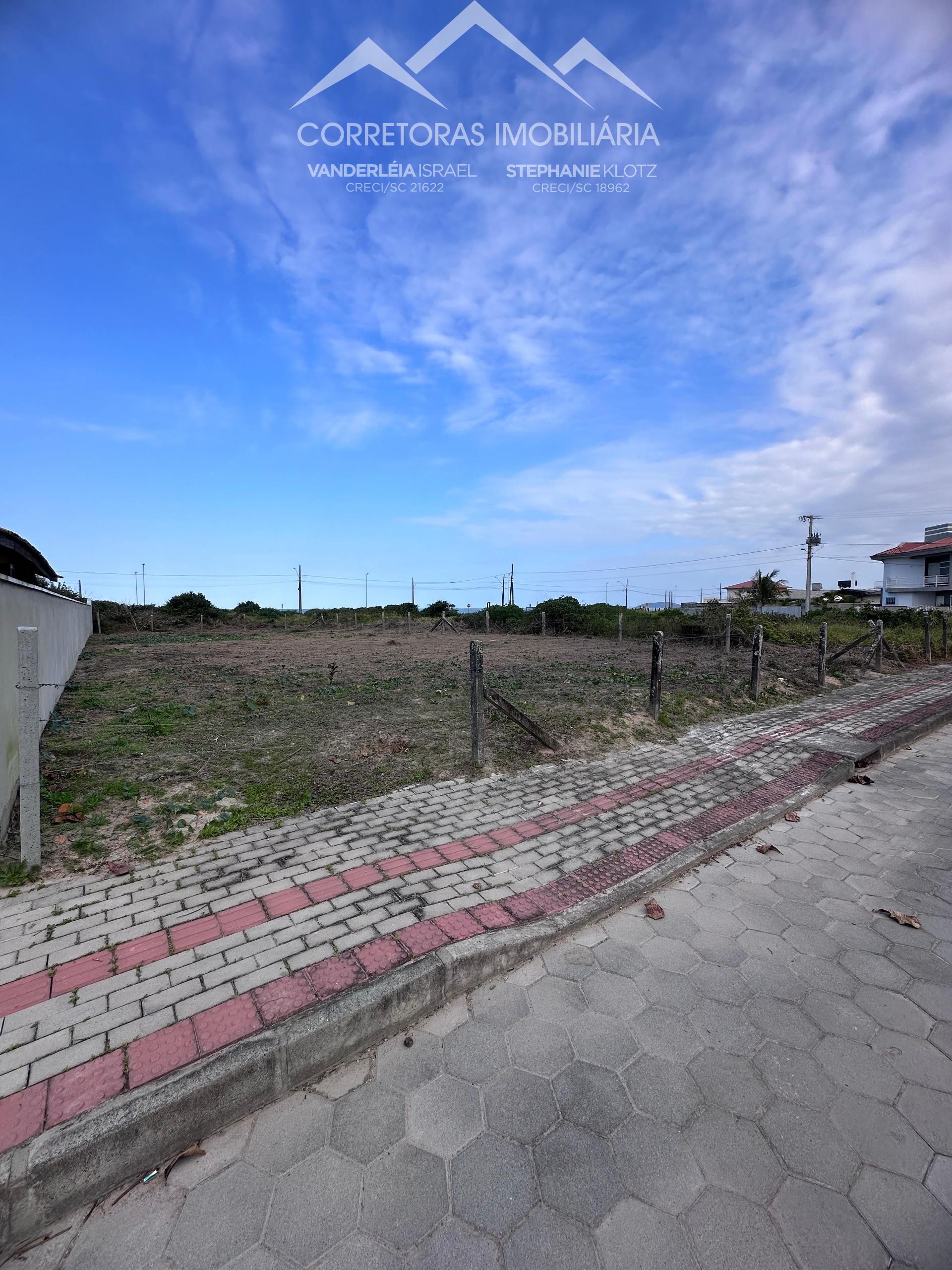 TERRENO, Praia do Ervino, São Francisco do Sul - SC