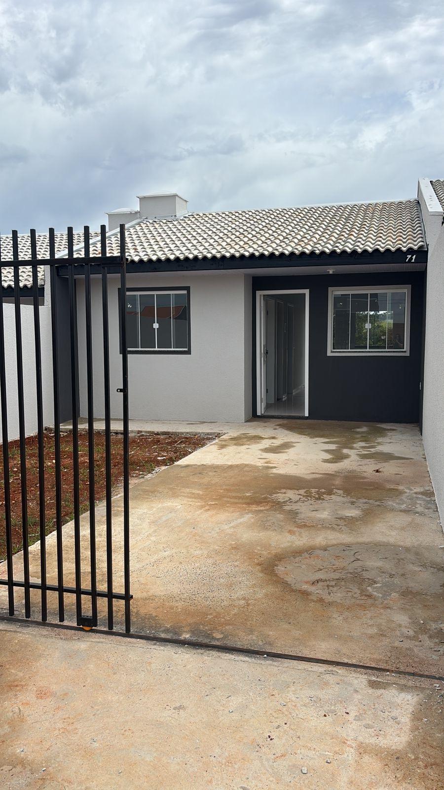 Casa ? venda, Uvaranas, PONTA GROSSA - PR