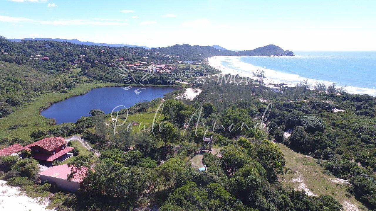 Área à venda na Praia do Rosa, 300 metros do mar   IMBITUBA - SC