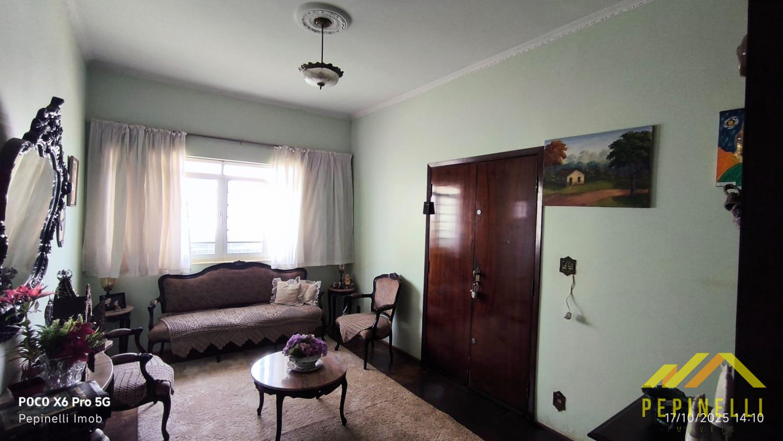 Casa ? venda, Centro, BARRETOS - SP