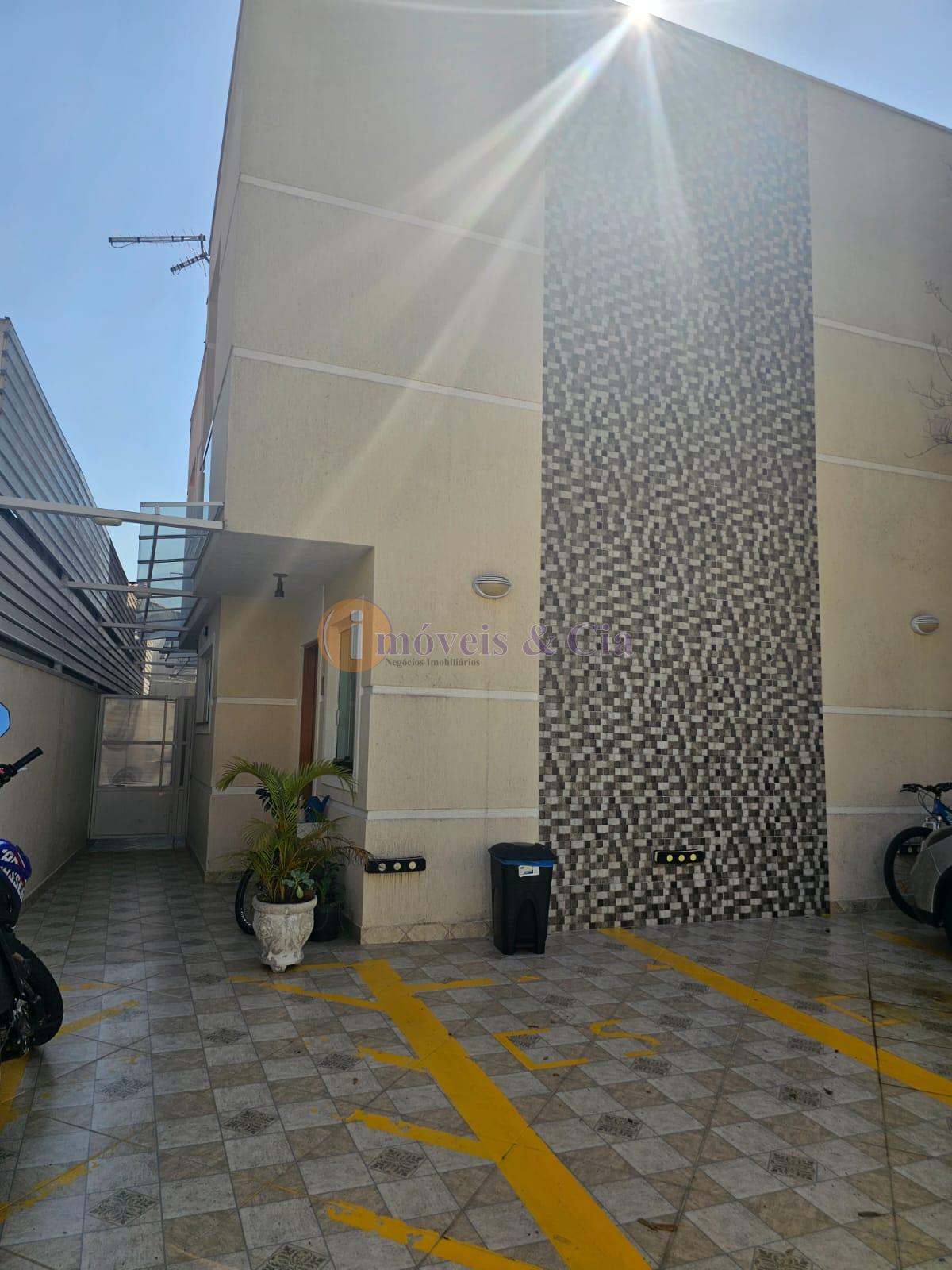 Tucuruvi-SP Sobrado à venda por R  490mil com 3 dorm. e uma suíte