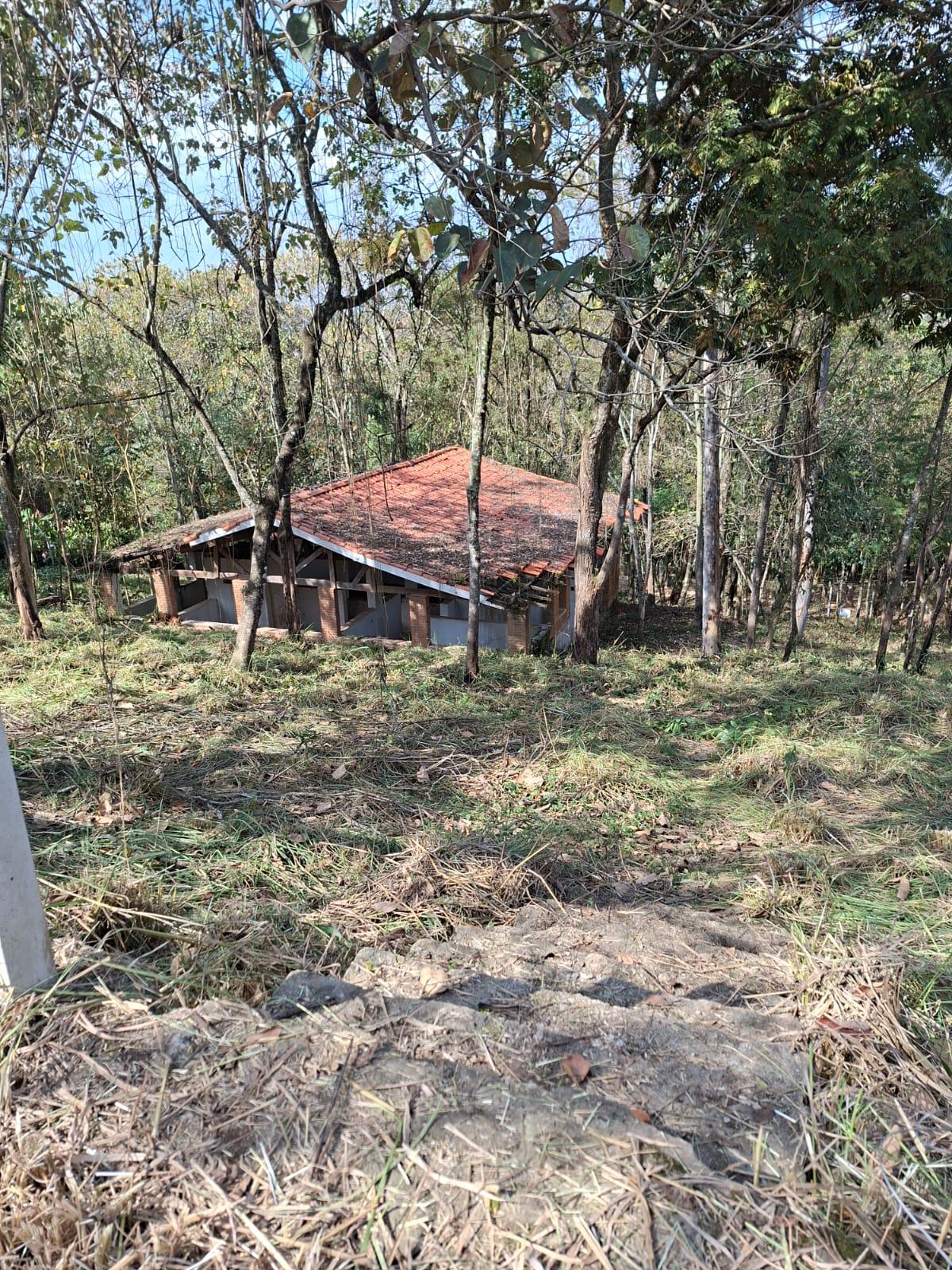 Atibaia-SP Chácara de 646m  por apenas 190 mil