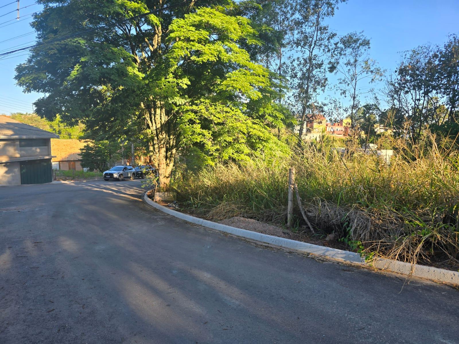 ATIBAIA-SP TERRENO DE 295 M NO CONDOMÍNIO BELVEDERE