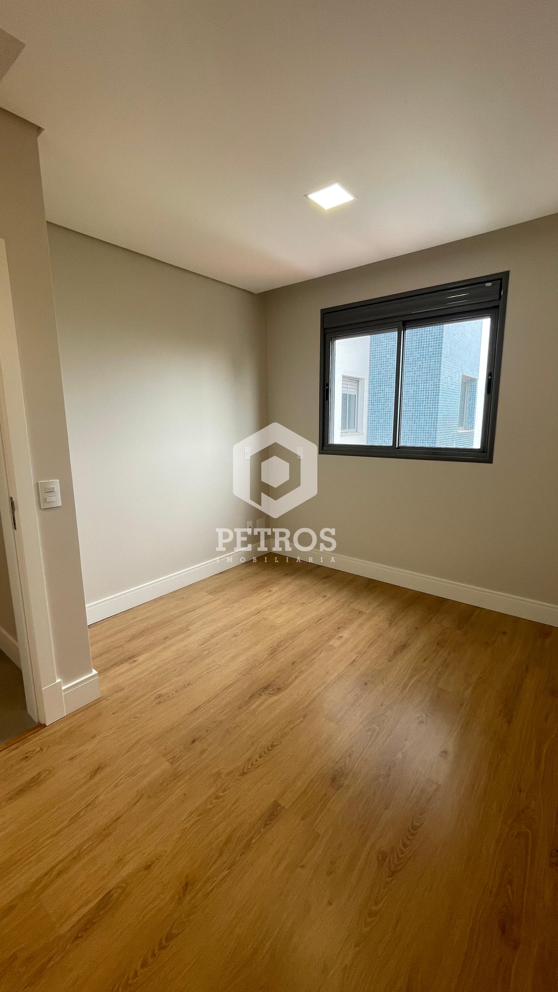 Imobiliria Petros em Toledo Paran