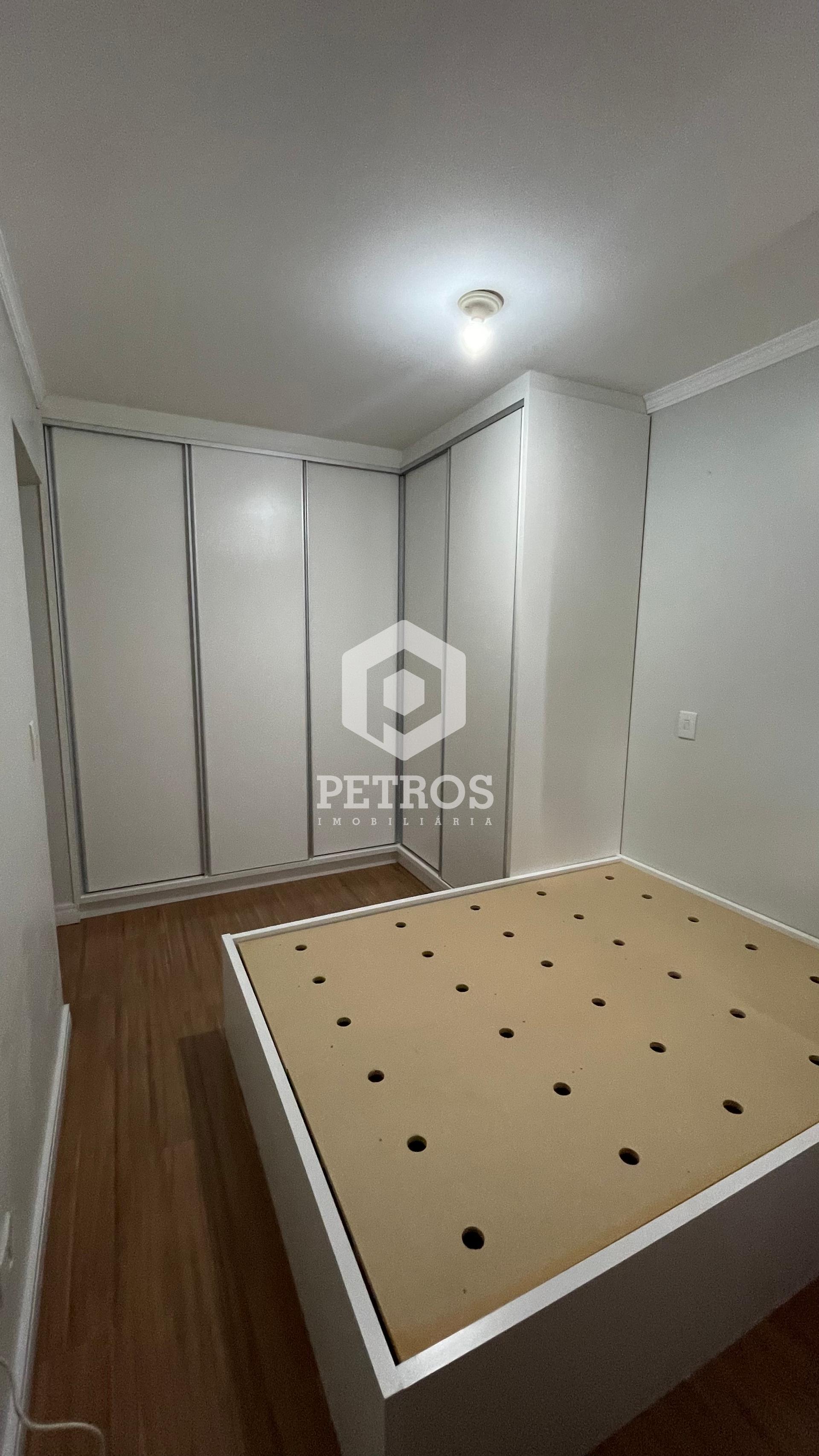 Imobili�ria Petros em Toledo Paran�