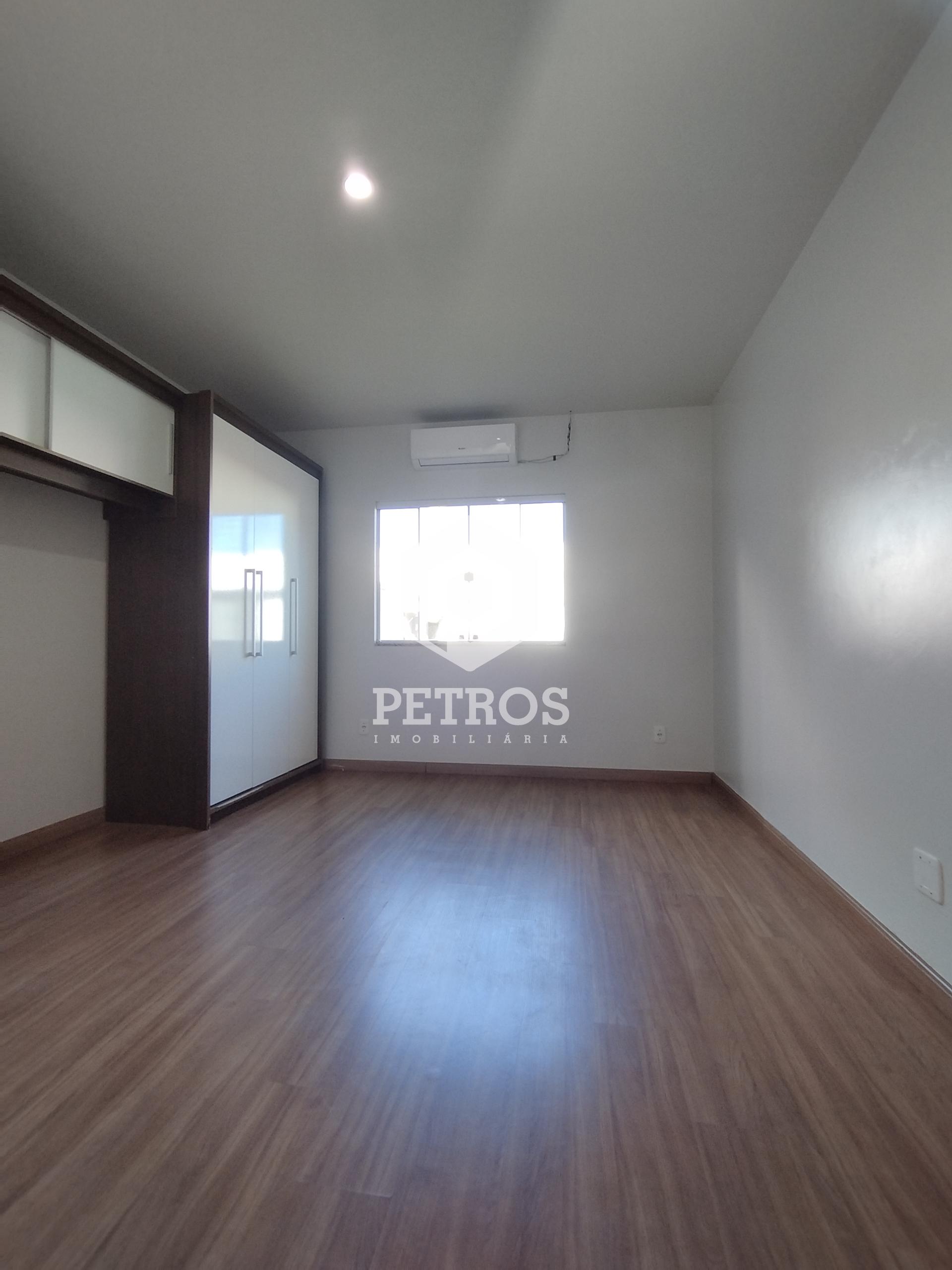 Imobiliria Petros em Toledo Paran
