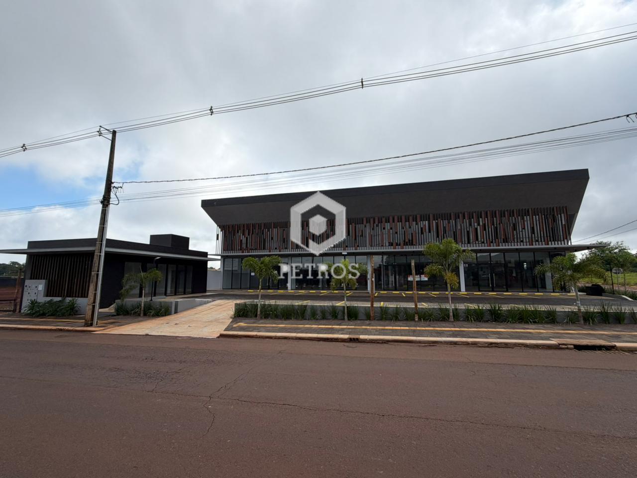 SALA COMERCIAL PARA LOCAO - AV. CIRNE LIMA