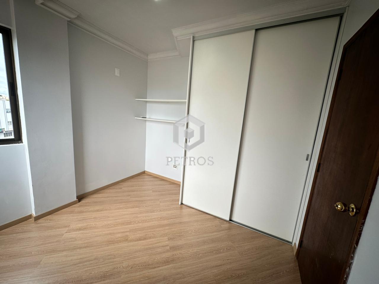 Imobili�ria Petros em Toledo Paran�