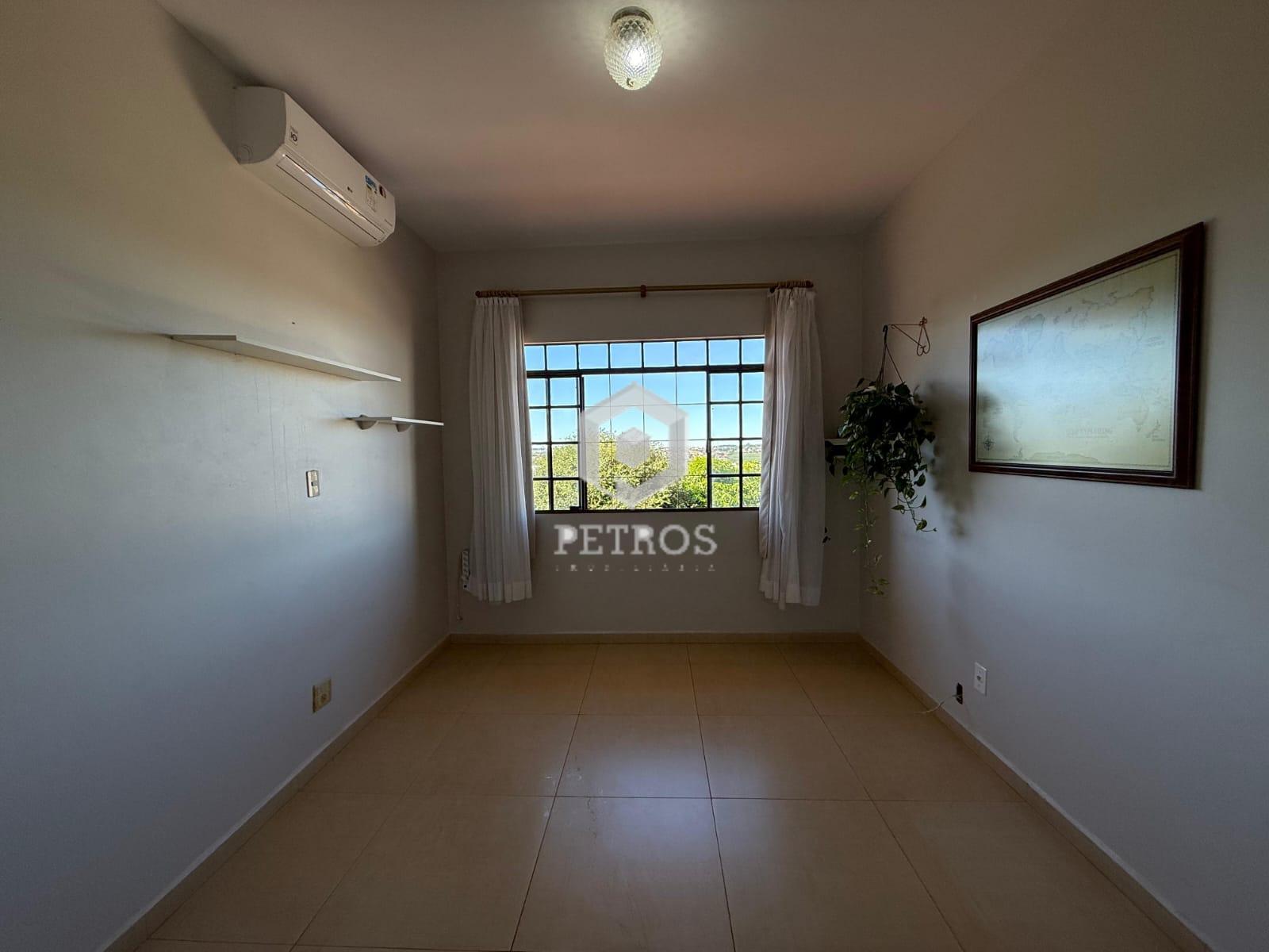 Imobili�ria Petros em Toledo Paran�