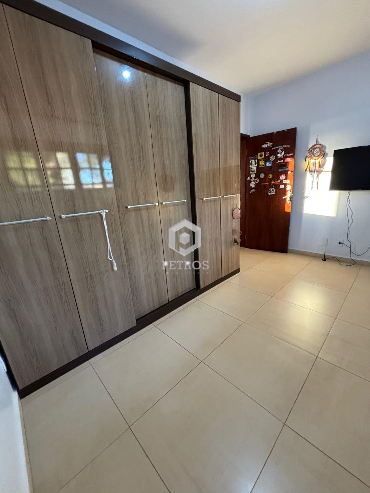 Imobili�ria Petros em Toledo Paran�