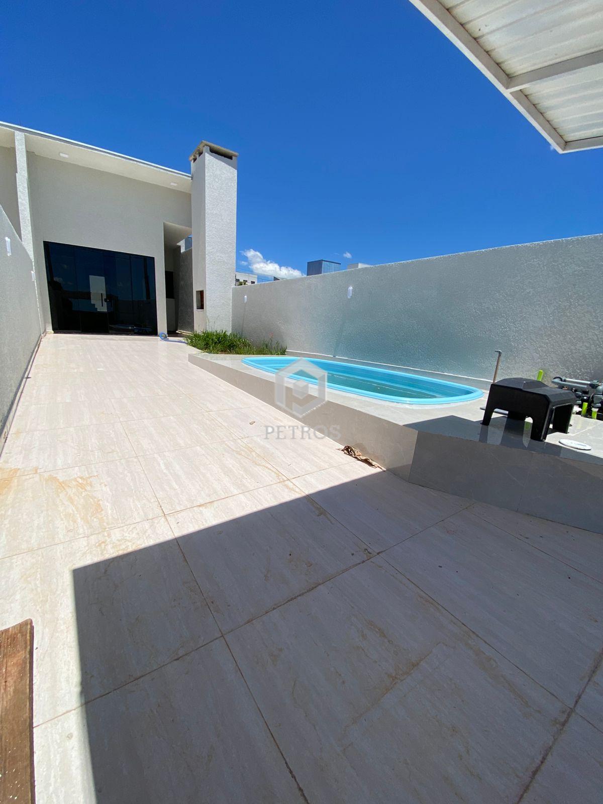 CASA COM PISCINA - JARDIM COOPAGRO