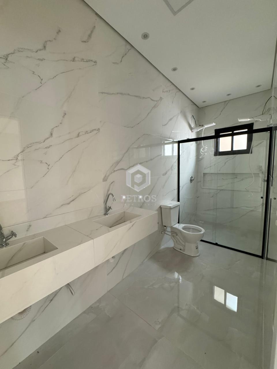 Imobili�ria Petros em Toledo Paran�