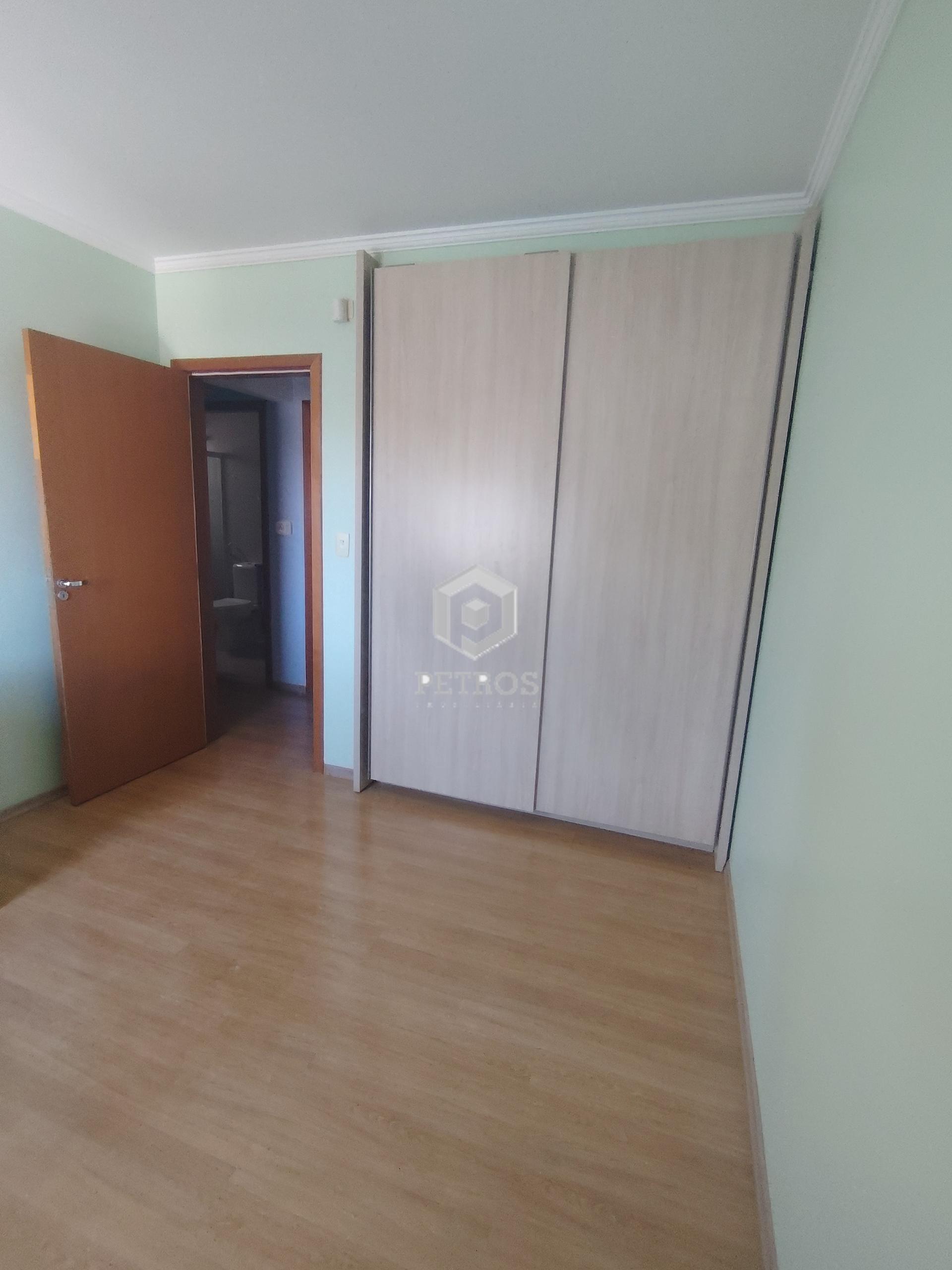 Imobili�ria Petros em Toledo Paran�