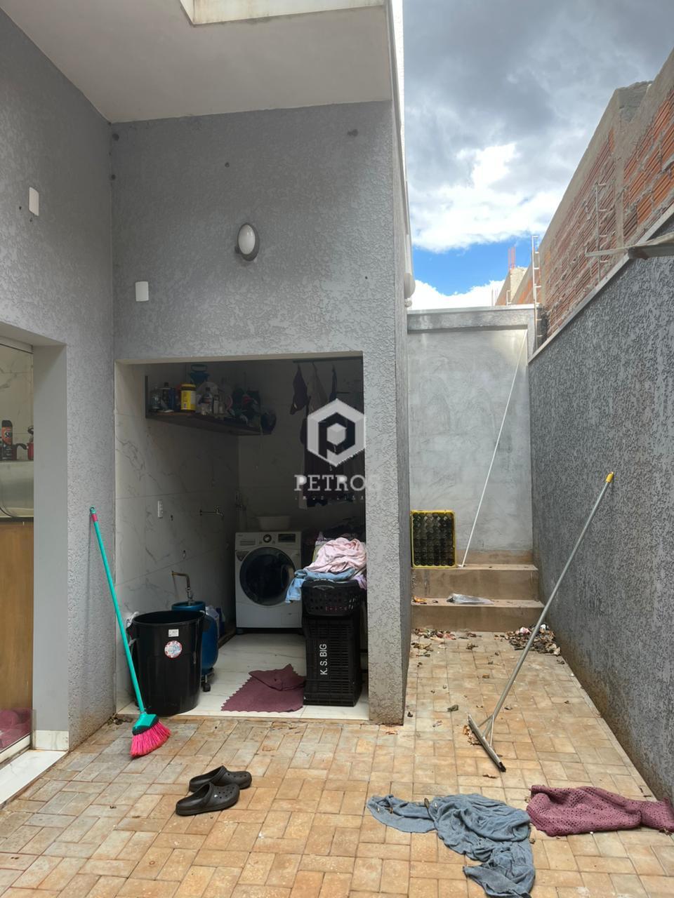 Imobili�ria Petros em Toledo Paran�