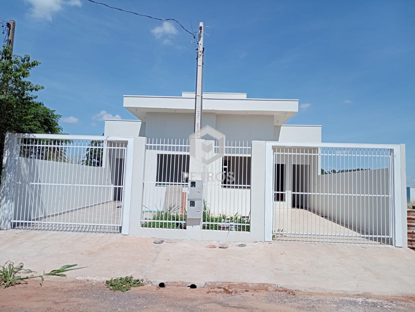 CASA COM PISCINA E AREA GOURMET - JARDIM COOPAGRO