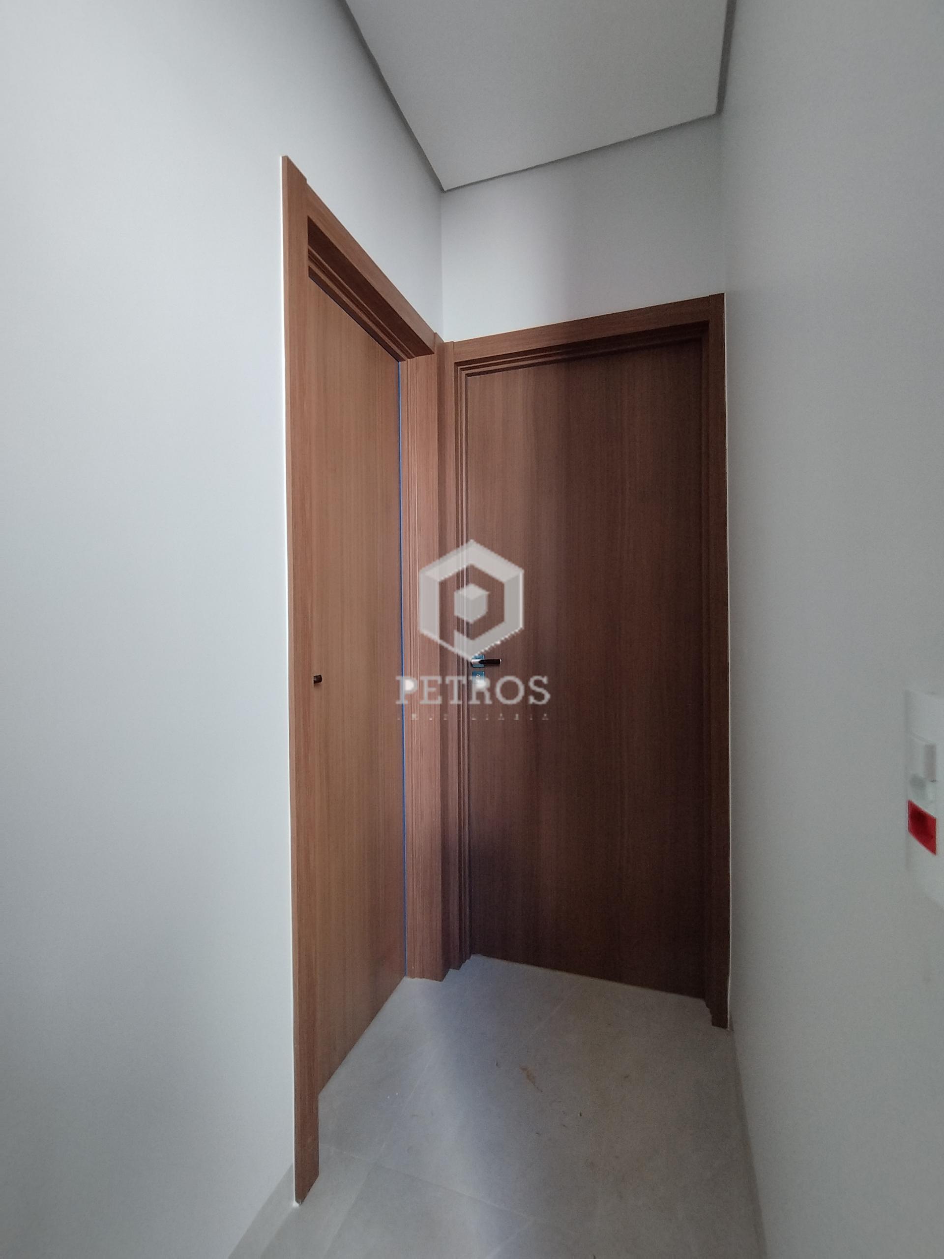 Imobili�ria Petros em Toledo Paran�