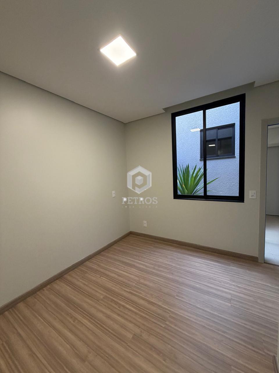 Imobili�ria Petros em Toledo Paran�